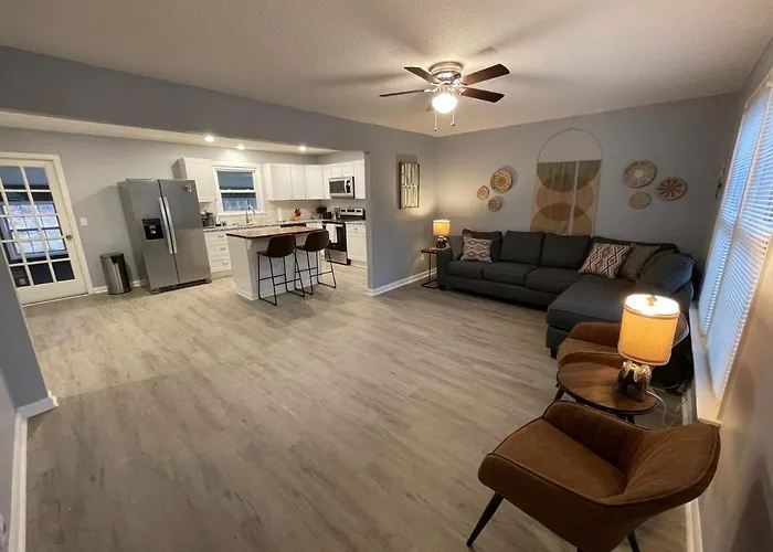 Remodeled Cottage With Sunroom